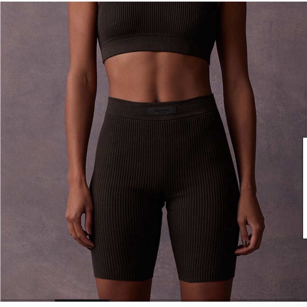 FOG essentials shorts NWT